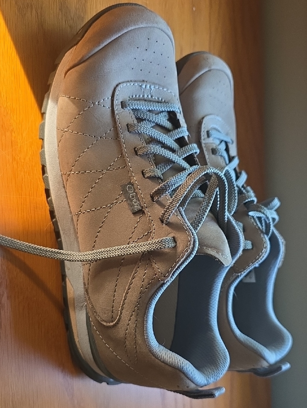 Oboz Casual Women's Tan Suede Sneakers - Lightweight Comfort